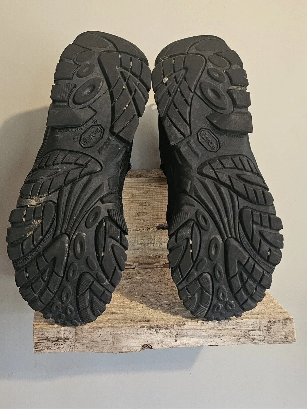 Merrell Men's Moab 2 Mid Tactical Waterproof Boots Black 9.5 With Vibram Soles